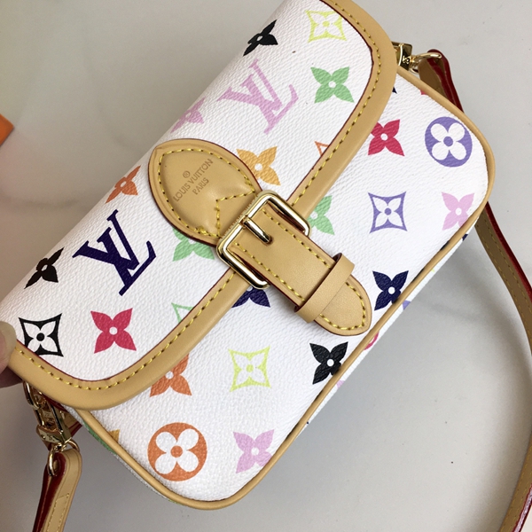 ルイヴィトンバッグ素材ディテール